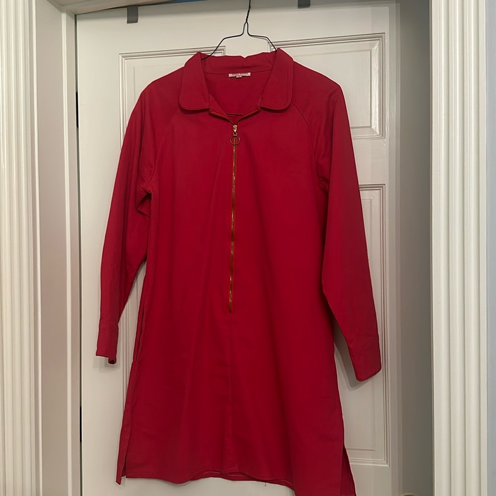 Kaycee Hughes magenta shirt dress with zipper front!